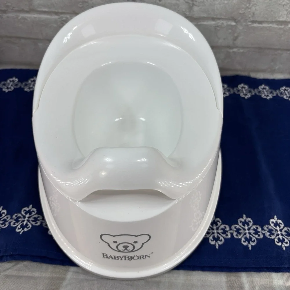 BabyBjorn Smart Potty White